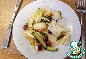 Цуккини с фундуком, мятой и пармезаном