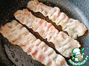Салат Кобб с индейкой и шампиньонами