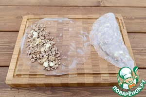 Чебуреки из индейки в рисовой бумаге