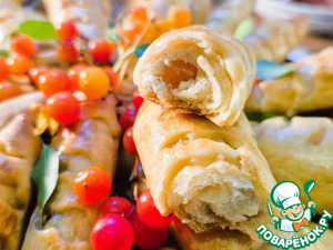 Булочки-трубочки с творогом и повидлом