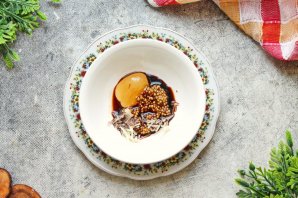 Новогодний салат с креветками Новогодний салат с креветками