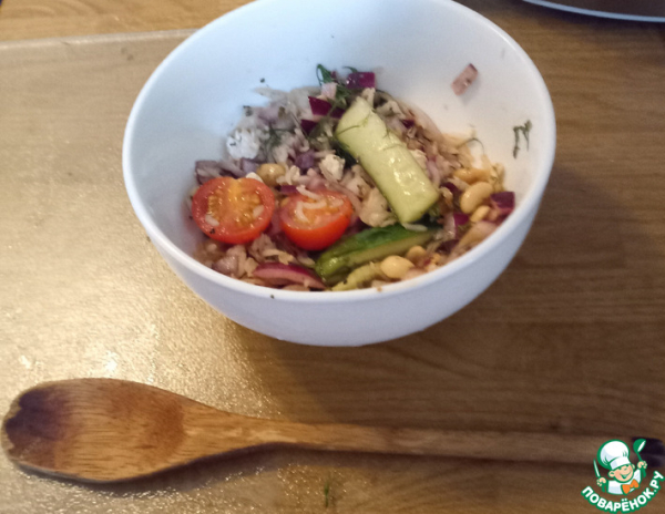 Жареный рис с овощами и травами Жареный рис с овощами и травами