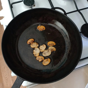 Печеночный торт с грибами Печеночный торт с грибами