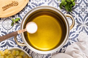 Виноград в чайном желе Виноград в чайном желе