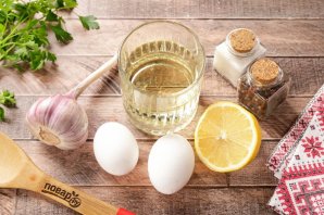 Майонез с чесноком