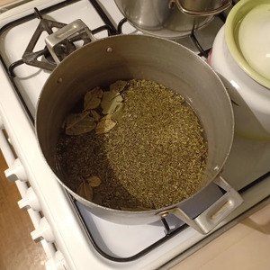 Домашняя грудинка, запеченная в фольге